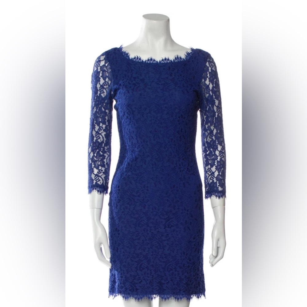 DVF Navy blue lace shift dress 8